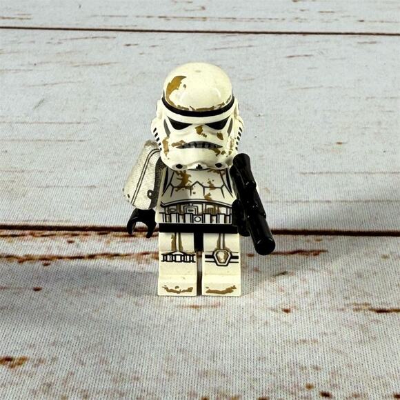 LEGO Star Wars Sandtrooper Minifigure Desert Skiff Retired Collectible - Picture 1 of 4